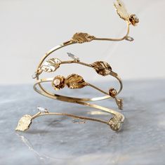 Boho Gold Crystal Bridal Arm Cuff Bracelet Leaf Arm Band - Etsy Israel Upper Arm Cuff Bracelet, Gold Arm Cuff, Upper Arm Cuff, Arm Bangles, Bracelet Arm, Gold Arm Band, Arm Cuff Bracelet, Upper Arm Cuffs, Arm Bracelets Upper