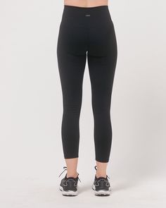 Our core basic crop leggings are a must have wardrobe staple, perfect for light activities to intense workouts. Designed without a front center seam to avoid discomfort and no side leg seams for a sleek look, these leggings offer unparalleled comfort. Features a V shaped waistband at the back for shaping and is high waisted without inner elastic to ensure comfort and coverage. Made from our breathable, 4 way stretch, and soft to touch Cloudlux fabric. Machine Wash Minimal reflective logo at back Stretch Workout Leggings With Comfort Waistband, Sporty Stretch Leggings With Comfort Waistband, Mid-rise Leggings With Comfort Waistband For Workout, Basic Stretch Activewear For Workout, Athleisure Leggings With Comfort Stretch Waistband, Versatile Gym Leggings With Comfort Waistband, Athleisure Stretch Leggings With Comfort Waistband, High Stretch Leggings With Comfort Waistband For Gym, Stretch Athleisure Leggings With Comfort Waistband