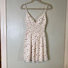 Blush Mark Dinner Date Mini Dress White Floral Print Dress-Women's Size Small. Measurements: 24” Waist, 17” From Waist To Bottom Of Hem. Stretch Waist Band, Adjustable Straps. Adorable Pink Flower Print. Perfect For Graduation Or Wedding This Summer. New With Tags, No Flaws! White V-neck Sundress Casual Style, White V-neck Casual Sundress, Casual White V-neck Sundress, Cream V-neck Fitted Sundress, Fitted Cream Sundress With V-neck, Flowy Cream Sundress, Cream Fitted V-neck Sundress, Off White Mini Sundress For Spring, Spring Off-white Mini Sundress