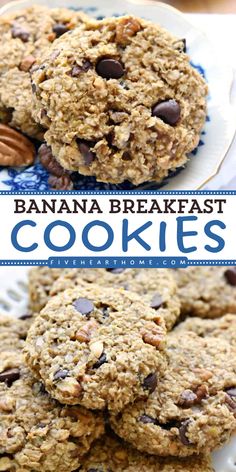 Banana oatmeal cookies for your back to school food ideas! This overripe banana recipe lets you have an easy breakfast on the go in under 30 minutes. Healthy and tasty, these are the BEST Banana Breakfast Cookies! Ripe Banana Recipes Healthy, Banana Breakfast Cookies, Healthy Banana Recipes, Banana Cookie, Banana Recipes Overripe, Banana Breakfast Cookie, Ripe Banana Recipe, Banana Oatmeal Cookies, Banana Breakfast