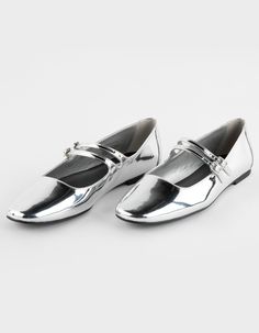 Silver Flats Outfit, Mary Jane Flats Outfit, Mary Janes Outfit, School Attire, Silver Ballet Flats, Somerset House, Mary Jane Ballet Flats, Flats Outfit, Lug Sole Boots