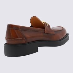 Cover: 100% Leather Sole: 100% Rubber Luxury Leather Sole Slip-on Loafers, Luxury Slip-on Tassel Loafers With Leather Lining, Luxury Slip-on Loafers With Leather Sole, Luxury Slip-on Tassel Loafers With Round Toe, Luxury Plain Toe Tassel Loafers For Office, Calf Leather Slip-on Loafers For Galas, Luxury Slip-on Tassel Loafers For Work, Luxury Calf Leather Tassel Loafers For Business, Luxury Tassel Loafers Slip-on For Work