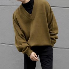 autumn v-neck - Shop at The Korean Fashion Lazy Sweater, Vintage Knitwear, Slim Sweater, Men's Korean Style, Knitted Tops, Fall Fits, Long Sleeves Coats, Streetwear Men Outfits, Men Fashion Casual Outfits