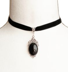 Gothic Choker Necklace For Formal Occasions, Adjustable Gothic Necklace For Formal Occasion, Adjustable Victorian Choker For Formal Occasions, Gothic Choker For Formal Occasions, Victorian Style Formal Choker Jewelry, Victorian Style Choker For Formal Occasions, Victorian Choker For Formal Occasions, Victorian Style Adjustable Silver Choker, Victorian Style Adjustable Choker For Formal Occasions