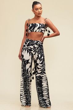 Two piece printed lightweight pant set with top with adjustable straps. No stretch. Pants run long. 100% polyester Lightweight Pants, Black And White Print, Bold Black, End Of Summer, Pant Set, Stretch Pants, Selling Online, Summer Sale, Everyday Look