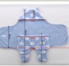 the measurements for a baby's bib and pants are shown in blue with white hearts