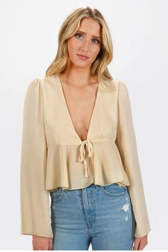 Aalizah Ruffles Blouse https://www.tobi.com/product/79749-tobi-aalizah-ruffles-blouse?color_id=113611&utm_source=pinterest&utm_medium=social&utm_campaign={campaignid}_{adgroupid}_{product_id} Feminine Beige V-neck Blouse, Chic Flowy V-neck Blouse, Flowy V-neck Top For Spring, Feminine Long Sleeve Beige Top, Flowy Long Sleeve Party Tops, Spring Long Sleeve V-neck Top For Brunch, Chic Flowy Blouse With Lantern Sleeves, Flowy V-neck Blouse For Fall, Feminine Beige Blouse With Lantern Sleeves