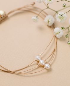 Most loved and back in stock! 🐚
A meaningful reminder that sometimes strength looks like a little grace, a little gratitude, in the face of a difficult situation. Mantraband Bracelets, Mantra Bands, Grit And Grace, Original Necklace, Message Bracelet, 15 Gifts, 1st Birthday Gifts, String Bracelet, Bar Necklace