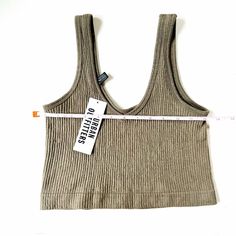 Nwt Scooped Neck Stretchy Tank Ribbed Fabric Matching Scoop Back Women's Size Medium Fabric: 70% Modal, 25% Polyamide, 5% Elastane Urban Tank Top, Crochet Lace Tank Top, Green Vest, Womens Khakis, Urban Outfitters Women, Tie Dye Tank Top, Urban Outfitters Tops, Back Women, Lace Tank Top