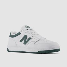 New Balance 480 Shoes Color: Green/ White Brand: New Balance Size: M7.5/W9.0 New Balance 480, Shoes New Balance, Shoes Color, White Brand, New Balance Shoes, White Color, New Balance, Athletic Shoes, Women Shoes