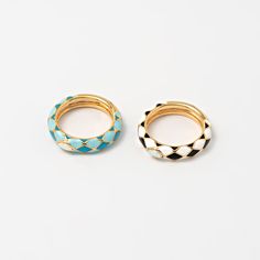 2PCS - Oval Opal Ring, Checked Enamel Ring Component, Plaid Opal Ring, Heart Open Ring, Tartan Round Ring, Real 14K Gold Plated [RG0031-PG] Item Details Measurement: 4.5 X 21.5mm  Hole Size : 15.5mm Material: Brass, Enamel, Synthetic Lab Created Opal Color: Real 14K Gold Plated  Quantity: 2 Pieces Country of Origin : South Korea White Open Ring With Enamel, White Enamel Open Ring, Blue Oval Enamel Rings, Enamel Round Promise Ring, Round Enamel Promise Ring, Gold Oval Enamel Ring With Black Detail, Blue Enamel Round Rings, Oval Enamel Ring For Gift, White Ring With Black Enamel For Gift