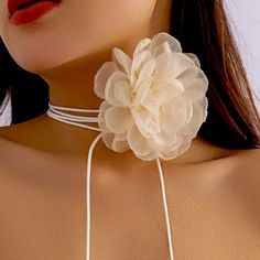 New Elegant Big Rose Flower Clavicle Chain Necklace #190 Fabric Flower Necklace, Cotton Necklace, Y2k Accessories, Enamel Bracelet, Floral Necklace, Wired Ribbon, Metal Necklaces, Dainty Necklace, Rope Chain