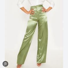 Prettylittlething Tall Olive Satin Wide Leg Trouser Size Usa 6 - Uk - Brand New With Tags But A Few Snags On Pants (See Pictures) Satin Trousers Outfit, Silk Satin Outfit, Silk Pants Outfit, Satin Pants Outfit, Green Satin Fabric, Satin Wide Leg Pants, Wide Leg Pants High Waisted, Satin Outfit, Silky Pants