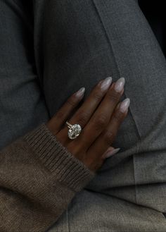 Classic Nails, Round Nails, Emerald Cut Rings, Girls Nails, Cushion Cut Diamonds, Emerald Cut Diamonds, Princess Cut Diamonds, Nude Nails, Almond Nails