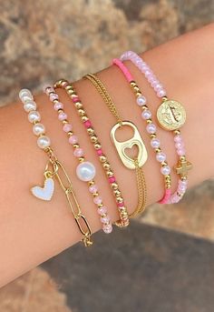 Gold Jewelry Fashion Bracelet Wrist Jewelry, Diy Bracelet Designs, Bracelet Design, Classy Jewelry