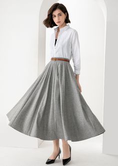 Gray Relaxed Fit Lined Maxi Skirt, Gray Relaxed Maxi Skirt With Lined Skirt, Gray Relaxed Maxi Skirt With Lining, Gray Relaxed Fit Maxi Skirt With Lining, Gray Flared Maxi Skirt With Lined Skirt, Gray Flared Maxi Skirt With Lining, Gray Full Skirt For Work, Gray Full Skirt For Workwear, Gray Lined Midi Skirt