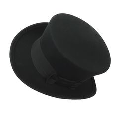 Woman top hat made with black wool felt in short crown and embellished with a 50 millimeters wide black grosgrain ribbon. Edwardian top hat ideal for everyday and special ocasions such as weddings, cocktails or parties. For man and woman. Measurements in centimeters are 32 x 27. Crown height 11. Brim length 6. These measurements may have some slight variation depending on the size of the hat. The end of the brim is reinforced inside with a fine wire covered with cotton thread to always have the Flat Brim Top Hat For Winter Party, Winter Party Top Hat With Flat Brim, Black Formal Boater Hat With Flat Brim, Formal Black Boater Hat With Flat Brim, Curved Brim Formal Costume Hats For Winter, Formal Black Brimmed Costume Hats And Headpieces, Black Brimmed Boater Hat For Formal Occasions, Formal Curved Brim Costume Hat For Winter, Black Top Hat With Short Brim For Formal Occasions