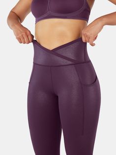 Features Bum Lift Tummy Control Squat-Proof Pocket Stylish Gym Outfits, African Lovebirds, Sporty Fashion, Compression Clothing, Fitness Outfits, Everyday Leggings, Style Fitness, Cute Workout Outfits, Gym Ideas