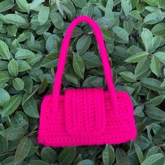 Neon pink shoulder bag, hardened with interfacing and lined on the inside. Trendy Pink Shoulder Bag, Trendy Pink Crossbody Baguette Bag, Pink Satchel Baguette Bag With Detachable Strap, Pink Bag With Top Carry Handle For Errands, Pink Everyday Baguette Satchel Bag, Pink Rectangular Shoulder Bag, Rectangular Pink Shoulder Bag, Trendy Pink Crochet Bag With Adjustable Strap, Pink Satchel Baguette Bag For Everyday