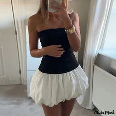 Olivia Mark - Modern Solid Color Bodycon Pleated Dress Tube Dresses, Beach Streetwear, Strapless Tube Dress, Fest Outfits, Pleated Neckline, Club Party Dresses, Bubble Dress, Mini Robes, Dress Beach