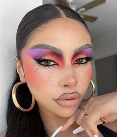 Trending Makeup Looks, Epic Ink Liner, Primer Serum, True Match Foundation, Trending Makeup, Radiant Creamy Concealer, Brow Pen, Easy Bake, Rave Makeup