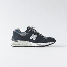 New Balance 991 - Navy / White – Kith New Balance 991, Pig Skin, New Balance Sneaker, Woven Cotton, Cotton Lace, Navy White, Cotton Weaving, Navy And White, New Balance