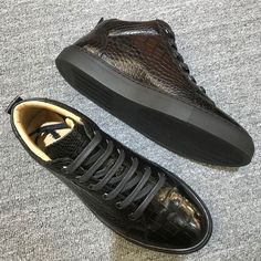 Men's Fashion Genuine Leather Real Lace Up Designer Casual Shoes  -  GeraldBlack.com Shoes Popular, Crocodile Design, Casual Shoes Black, Too Nice, Genuine Leather Shoes, Shoe Insoles, Designer Sneakers, Leather Items, Lovely Colors