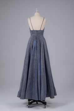 Чарівне A-Line v Sheak без спинки спинки Довжина випускна сукня A-line Maxi Dress With Lined Bodice For Gala, A-line Prom Dress With Sweep Train, A-line Dress With Sweep Train And Fitted Bodice, A-line Dress With Fitted Bodice And Sweep Train, Fit And Flare Dress With Pleated Bodice For Prom, A-line Evening Dress With Sweep Train, A-line Evening Dress With Corset Back For Gala, Fit And Flare Prom Dress With Lined Bodice, A-line Gown With Sweep Train