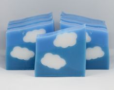 Soap Ideas, Melt And Pour, Soap Handmade, Sky Design, Glycerin Soap, Soap Recipes, In The Clouds, Cold Process Soap