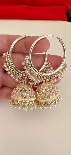 Height = 2 .5 inches Best gift option for your loved ones comes in an exquisite gift box. Highest quality and craftsmanship. Punjabi Accessories, Indian Wedding Sangeet, Kundan Jhumka, Desi Jewelry, Pakistani Earrings, Jewelry Kundan, Bali Earrings, Bridal Jewellery Design, Fancy Jewellery Designs