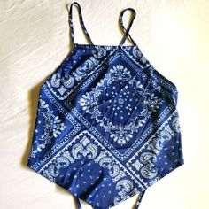 Womans Size Xl Fits Small Blue Bandana Print Halter Top New Never Worn Blue Bandana Print Top For Spring, Spring Blue Top With Bandana Print, Blue Bandana Print Tops For Summer, Casual Blue Paisley Print Tops, Blue Cotton Tops With Paisley Print, Trendy Blue Tops For Beach Season, Beach Blue Tops With Paisley Print, Summer Sleeveless Top With Bandana Print, Blue Paisley Print Beach Top