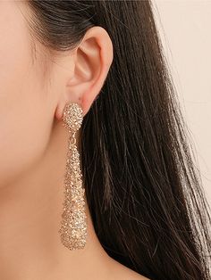 Material: ChromeTheme: DropStyle: Sweet, Luxury Tailor Shop, Pear Cut, Ankle Length, Silver Color, Women's Earrings, Silver Gold, Pear, Drop Earrings, Silver