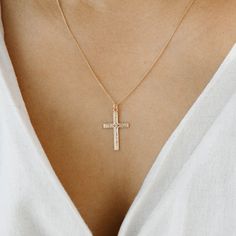 Keep a symbol of what’s most meaningful close to your heart. This vintage Cross Necklace with its 14K Gold Filled textured cross is bold enough to wear alone, or perfect to layer with any of our simple chains. Length: 18”-20” (includes a 2 inch extender). Crafted with 14K Gold Filled Chain and 14K Gold Filled Textured Cross Pendant. Handmade with love from San Clemente, CA. Vintage Cross Necklace, Cross Jewelry Necklace, Indian Jewellery Design Earrings, Indian Jewellery Design, Neck Jewellery, Birthday Ring, Jewelry Design Earrings, San Clemente, Neck Piece