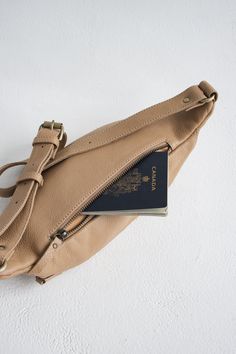 MANDRN | The Atlas- Sand Leather Fanny Pack Plane Ride, Favorite Purse, Travel Perfume, Pack Design, Essential Oil Roller, Leather Dye, Leather Fanny Pack, Free Living, Keychain Set