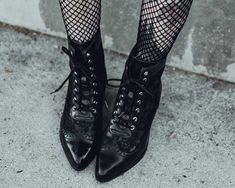 Black Shoes For Women, Victorian Boots, Goth Shoes, Goth Boots, Gothic Boots, New Rock, Women's Heels, Women's Flats, Dark Fashion