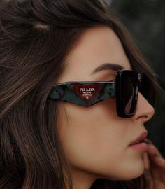 #prada #fashion #aesthetic #prsdasunglasses #pradastyle #eyewear Sunglasses Women Prada, Side Profile Sunglasses, Prada Sunglasses Women 2023, Sunglasses Photoshoot Photo Ideas, Prada Glasses Frames Woman, Prada Sunglasses Aesthetic, Prada 17ws, Prada Sunglasses Women, Ui Ux Design Website