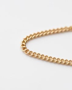 14k Dainty Curb Chain Ring – E&E PROJECT Everyday Jewelry With Curb Chain Links, Delicate 14k Gold Curb Chain Jewelry, Minimalist Cuban Link Chain Jewelry, Classic 14k Yellow Gold Chain Ring, 14k Gold Dainty Curb Chain Jewelry, Classic Gold Link Bracelet With Delicate Chain, Adjustable Link Chain Ring In Yellow Gold, Classic Gold Plated Yellow Gold Chain Ring, Minimalist White Gold Chain Link Bracelet