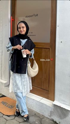 @yurezalina Softgirl Outfits, Edgy Work Outfits, Outfit Ideas Hijab, Rok Outfit, Hijab Style Casual, Hijabi Outfits Casual