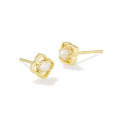 With the Lydia Stud Earrings, you'll have the timeless studs of your dreams. Designed after the Kendra Scott medallion logo, these earrings feature delicate pearls for an eye-catching iridesence and classic shine. To preserve your fashion jewelry for years to come, agents such as soaps, perfumes, lotions, makeup, hair and cleaning products, and other chemical contact should be avoided. Take care to remove jewelry before showering, sleeping, exercising or swimming. Kendra Scott is known for its d Kendra Scott Pearl Earrings, Kendra Scott Gold Hoop Earrings, Kendra Scott Bridal Earrings, Kendra Scott Emmy Earrings, 22k Gold Earrings Kendra Scott, Stud Earrings Set, Accessories Jewelry Earrings, Pearl Stud Earrings, Kendra Scott