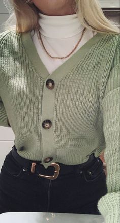 Alledaagse Outfits, Populaire Outfits, Chique Outfits, Green Cardigan, Modieuze Outfits