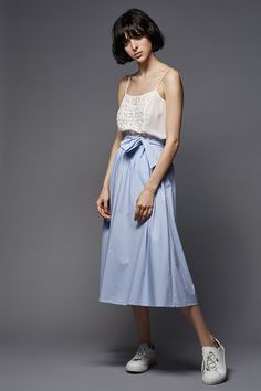 #Sisley #Sisleyfashion #SS2017 #woman #collection #fashion #trend #behindthebeach #white #skirt #frill #top Sisley Fashion, 50s Vibes, Full Skirt, Maxi Skirt, High Waisted Skirt, Midi Skirt