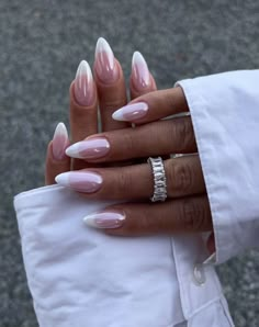 French Chrome Nails, Acrylic Nails Nude, Pink Chrome Nails, Nagel Tips, Nails 2024, 2024 Trends, Stick On Nails, Prom Nails, Chrome Nails