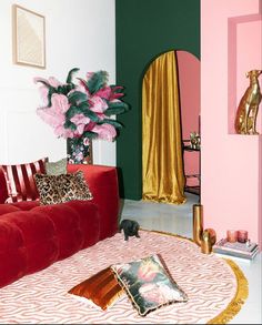 Retro Glam Interior Design, Pink Maximalist Living Room, Lights Living Room Ideas, Room Ideas Tapestry, Contrast Interior Design, Popular Interior Design Styles, Fun Interior Design, Maximalist Interior Design, Eclectic Homes