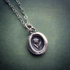 Flower Wax Seal, Wax Seal Pendant, Seal Necklace, Wax Seal Jewelry, Wax Seal Necklace, Stamped Necklaces, Special Friends, Heirlooms Jewelry, Tiny Flowers