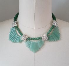 "This is a handmade Green Aventurine and Agate beads Fan Necklace with rhinestone components. You can wear it with a LBD or with a simple t-shirt. Keep it simple, or layer it for an even bigger statement. - Green Aventurine (natural), - Agate, - Rhinestone components,  - Lobster clasp. Approximate Size: 15 - 17\" Made with Love in the USA Thank you for visiting my shop! Please come back again soon!" Gold Green Necklace, Hand Bracelet With Ring, Green Aventurine Jewelry, Czech Glass Bead Bracelet, Chip Bead Necklace, Green Gemstone Necklace, Aventurine Jewelry, Green Aventurine Necklace, Fan Necklace