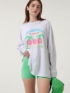 This is a feminine and casual top by The Sweat. that is made out of high quality and sturdy material. With distinctive mood of the design and comfortable wear, you can style it for your casual daily outfit.- Light cotton fabric for summer- Graphic artwork detail on the front- Trendy and feminine mood Trendy Long Sleeve T-shirt For Summer, Gray Athleisure T-shirt For Summer, Summer Athleisure Gray T-shirt, Gray Relaxed Fit Tops For Summer, Loose Fit Cotton Summer Tops, Loose Fit Cotton Tops For Summer, Relaxed Spring Loungewear T-shirt, Oversized Summer Tops For Leisure, Oversized Relaxed Top With Graphic Print