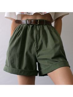 ⭐️ Chic Bottoms, Vintage High-waist Solid Color Shorts Green Wide Leg Shorts With Pockets, Green Wide-leg Shorts With Pockets, Casual Green Wide Leg Shorts, Green High-waisted Shorts For Day Out, Khaki Bottoms With Elastic Waistband For Summer, Summer Khaki Bottoms With Elastic Waistband, Loosely Fitted High Waist Shorts For Summer, Green High-waisted Cotton Shorts, Short Bottoms With Belt Loops