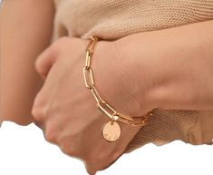 Engraved Classic Charm Bracelet, Elegant Jewelry With Cable Chain For Personalized Gifts, Elegant Cable Chain Jewelry For Personalized Gift, Elegant Jewelry Cable Chain For Personalized Gift, Personalized Engraved Charm Bracelet, Personalized Chain Link Bracelet Gift, Engraved Charm Bracelet For Personalized Gift, Personalized 14k Gold Chain Bracelet, Classic Chain Bracelet With Charms For Gift