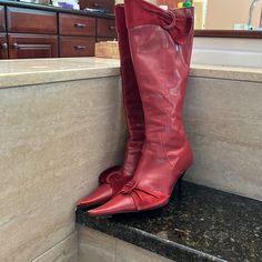 Red Italian Leather Boots. Pointy. Kitten Heel. Preloved. In Excellent Condition Except Inside Peeling Due To Storage. See Pictures For Details Red Kitten Heels, Italian Leather Boots, Red Leather Boots, Glam Photoshoot, Red Heels, Kitten Heel, Shoes Heels Boots, Things To Buy, Italian Leather