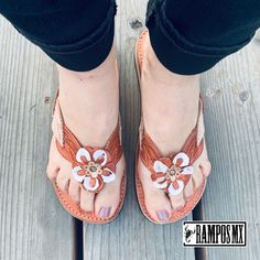 NOTE: If you are medium wide or If you are 1/2 size we recommend ordering a 1 larger size up . example: If you are a 7 1/2 order a size 8US. Sandals are printed in MEX standard size number , We will automatically send you the correct US size. *COLOR MAY VARY SLIGHTLY. Remember : Handmade and every piece is unique. We try our best to keep consistant but it can happen rarely. Rampos MX 100% Genuine Leather, Artisan Handmade (Huarache) Mexican Sandal, Sandalia de piel Sahuayo ,Import from Mexico. G Casual Brown Huarache Sandals With Toe Loop, Casual Brown Toe Loop Huarache Sandals, Brown Toe Loop Huarache Sandals For Beach, Casual Adjustable Toe Loop Huarache Sandals, Casual Toe Loop Huarache Sandals For Vacation, Adjustable Toe Loop Huarache Sandals For Beach, Casual Huarache Sandals With Single Toe Strap For Beach, Brown Adjustable Huarache Sandals For Vacation, Adjustable Brown Huarache Sandals For Vacation